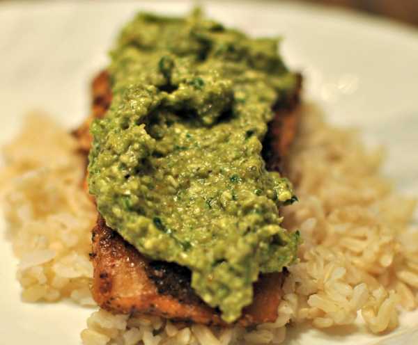 Jerk Rub Grilled Mahi with Sweet Pepper Pesto