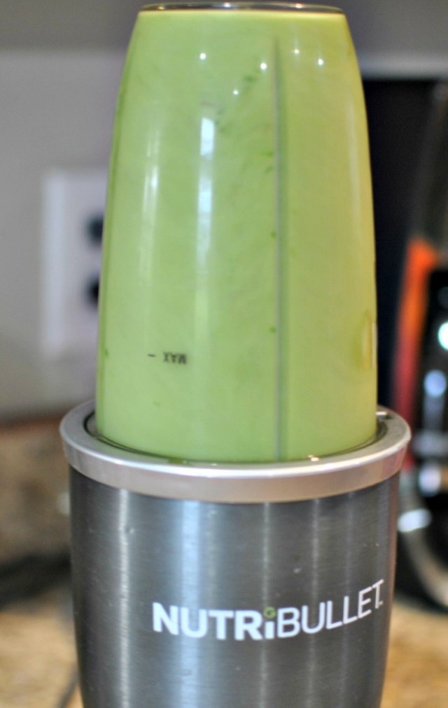 peachy keen green smoothie