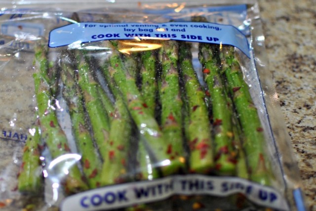 Easy steamed asparagus via Becky's Best Bites.