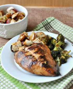 tangy-marinated-grilled-chicken-and-foil-packet-new-potatoes-with-broccoli