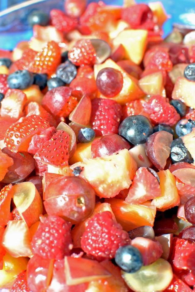 Secret-Ingredient-Fruit-Salad