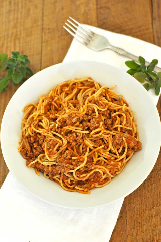 15 minute Spaghetti Bolognese by Becky's Best Bites