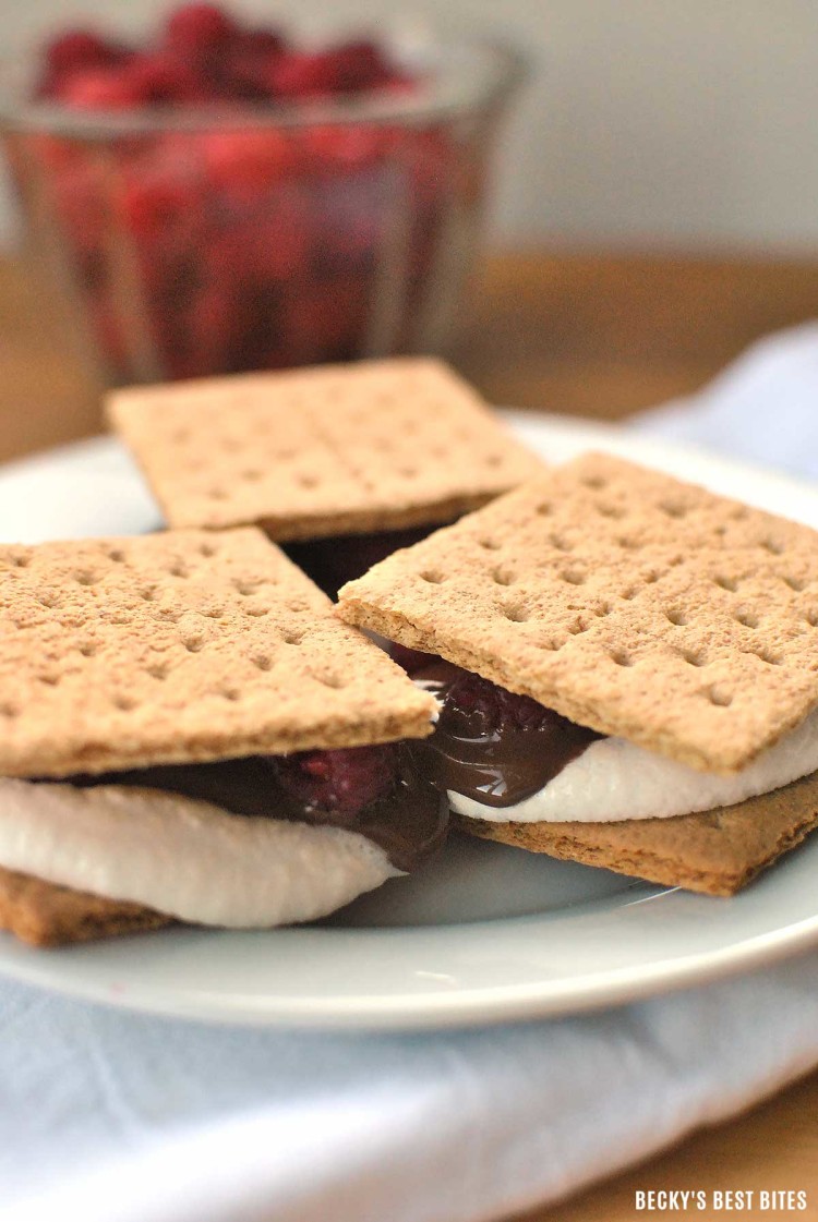 10-Minute-Raspberry-Indoor-S'mores-3