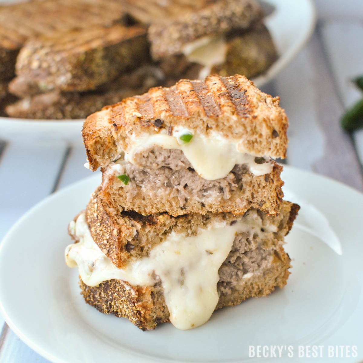 Jalapeño Popper Patty Melt feature jalapenos, cream cheese, greek yogurt, parmesan cheese, whole grain bread, beef & melty cheese for a quick lunch or dinner recipe that guys on the go can enjoy! | beckysbestbites.com