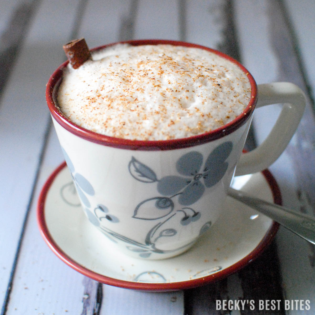 Impress your holiday guests with a comforting and Healthy Holiday Chai Tea Latte. Make the most out of the holiday season with help from Hallmark Gold Crown. | beckysbestbites.com #Hallmark #ad