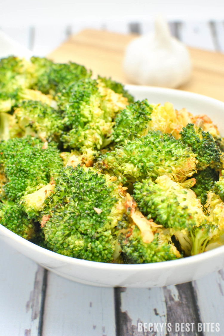 Roasted Sriracha Broccoli-4