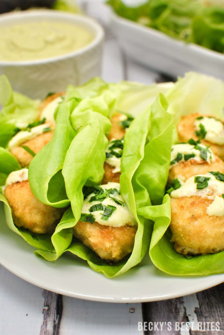 Gardein Crabless Cakes Lettuce Wraps with Creamy Avocado Sauce | beckysbestbites.com #OMGardein #sp