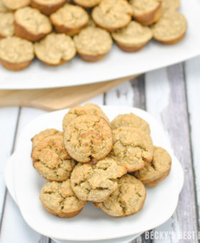 Blender Peanut Butter Banana Oatmeal Muffins are the perfect mini breakfast bites. They are super yummy yet wholesome, healthy and flourless. They also contain no refined sugars or added fats and are totally kid-approved! | beckysbestbites.com