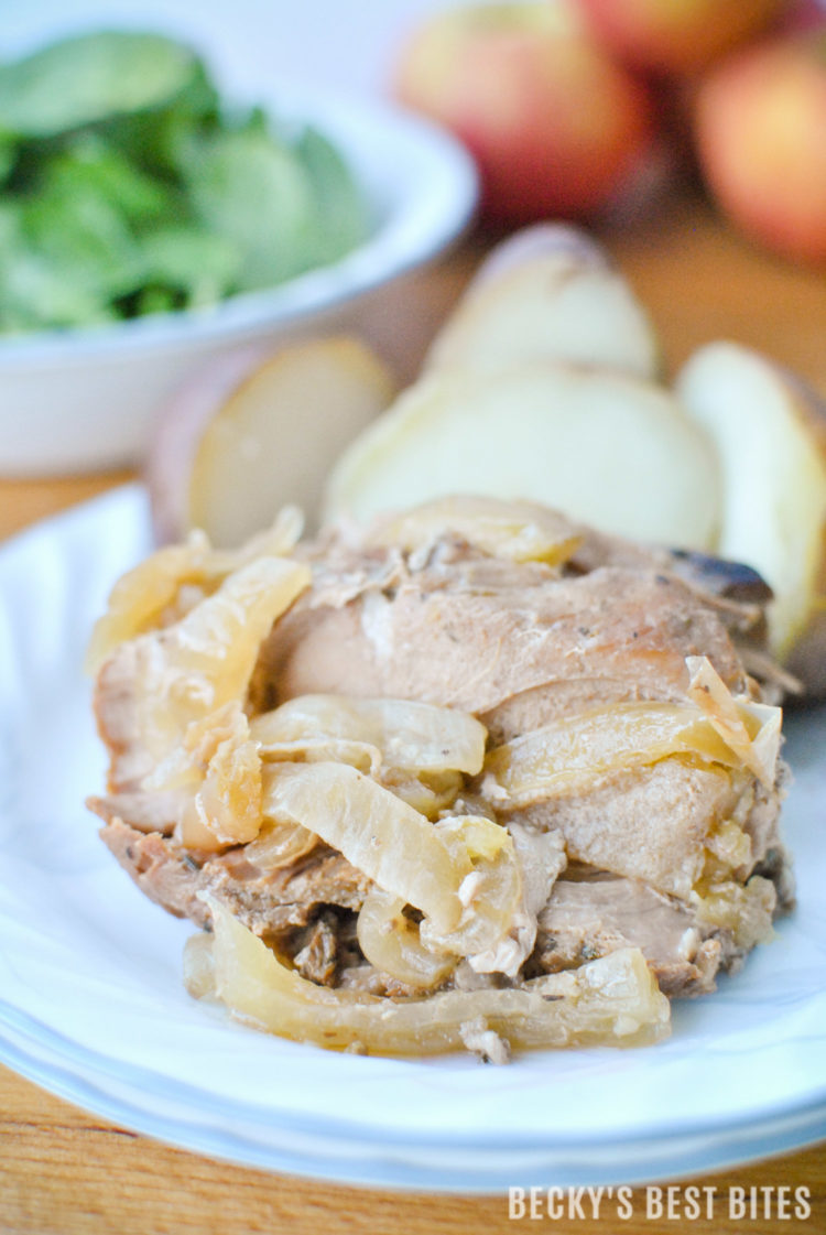 Slow Cooker Apple, Roasted Garlic & Herb Pork Loin with New Potatoes | beckysbestbites.com