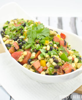 Southwest Black Bean and Corn Salad / Salsa is a beautiful, quick and easy side dish for grilled meats. Use as an healthy appetizer for a game day spread. | beckysbestbites.com