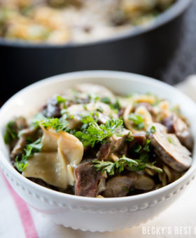 Weeknight Mushroom and Beef Stroganoff Skillet is a quick, easy and healthy dinner recipe that is ready in 30 minutes or less.  This one pot meal is sure to become a family favorite and the easy clean-up is another plus! | beckysbestbites.com