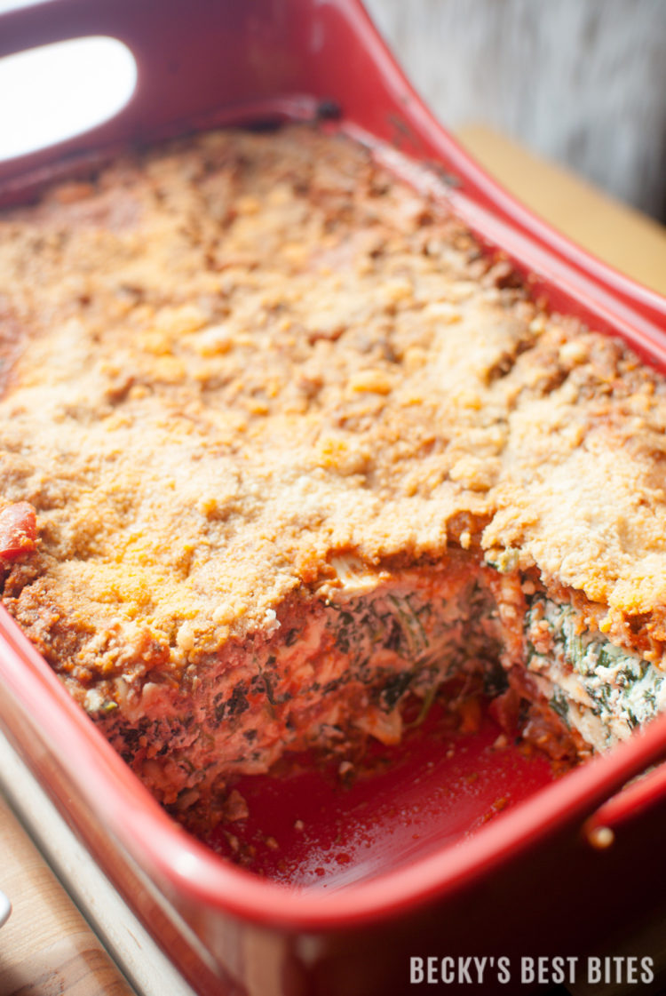 Meat & Veggie Lovers Family Lasagna is the perfect recipe to please a crowd! Ground beef and sausage pair beautifully with garlic, onion, tomatoes, bell peppers, spinach and 3 types of cheeses to make a delicious freezer friendly & make ahead meal that will be requested time and time again. | beckysbestbites.com