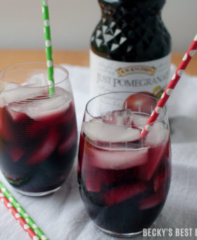 #ad What is your juice made of? Enjoy the tastes of summer with better for you Just Pomegranate Juice from RW Knudsen - all natural, Farm to Bottle 100% juice! #KnudsenFarmToBottle #WhatsYourJuiceMadeOf  @walmart | beckysbestbites.com